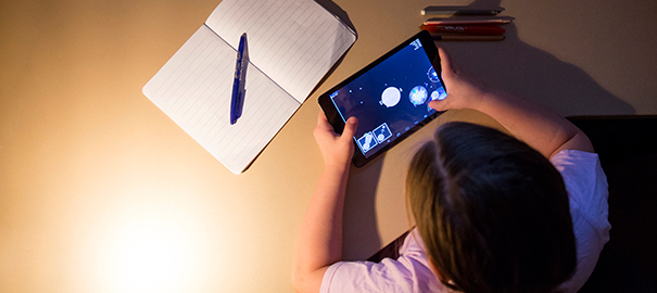 Por qué debemos dejar atrás el mito de los niños como «nativos digitales»